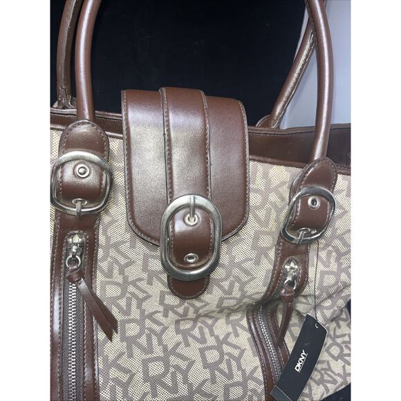 Vintage DKNY Signature Logo Handbag Purse Tan Brown Leather Silver Buckles Trim - Picture 2 of 12
